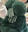 Leather gloves with fox fur