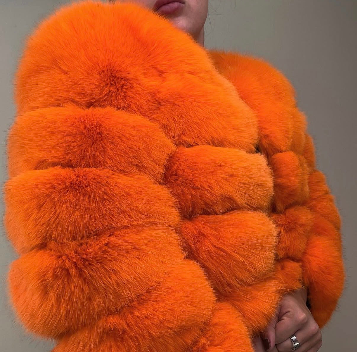 Premium fox fur 5 row cropped sleeve - Colours